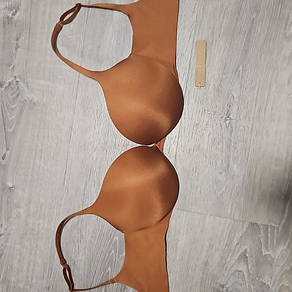 SKIMS ultimate teardrop bra 34DD- Bronze